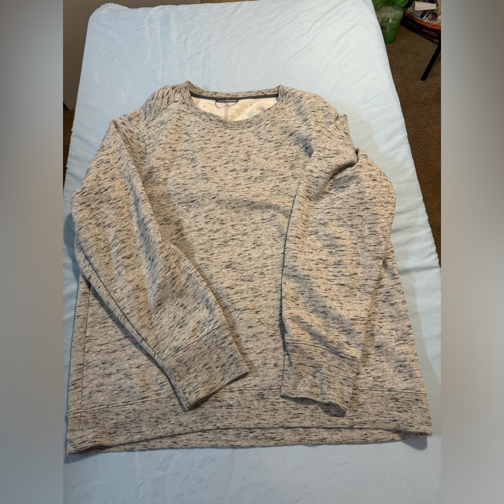 Men’s all in motion sweatshirt